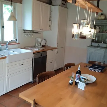 Le Pigonnier Ecogite Le Luquet Beauzeil 82150 Holiday home Saint-Beauzeil